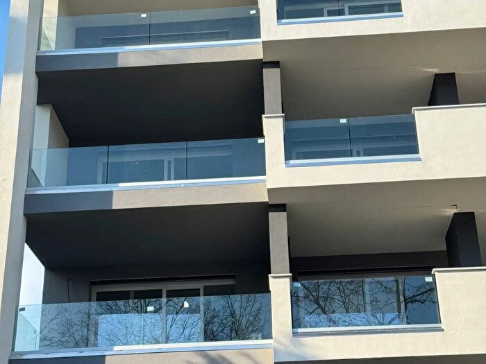 Appartamento quadrilocale in vendita in Via Alberto Pasini, Parma