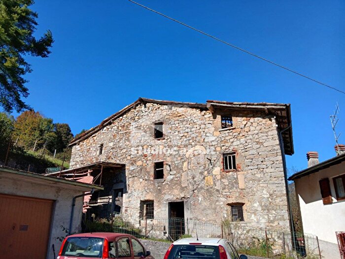Casa con 5 locali in vendita in Sambusita Bassa, Algua