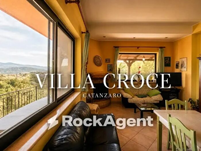 Appartamento trilocale in vendita in Via Benedetto Croce, Catanzaro