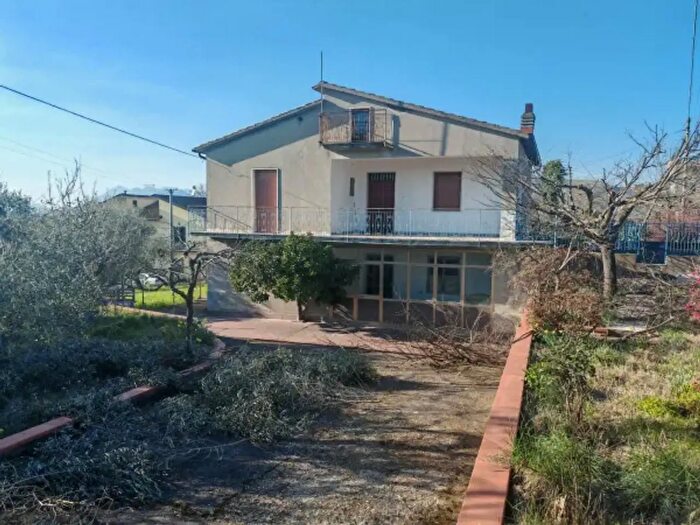 Casa con 6 locali in vendita in Contrada Torre Palazzo, Benevento