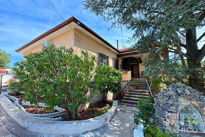 Casa con 7 locali in vendita in Strada Cisternino Taranto Martina Franca, Locorotondo