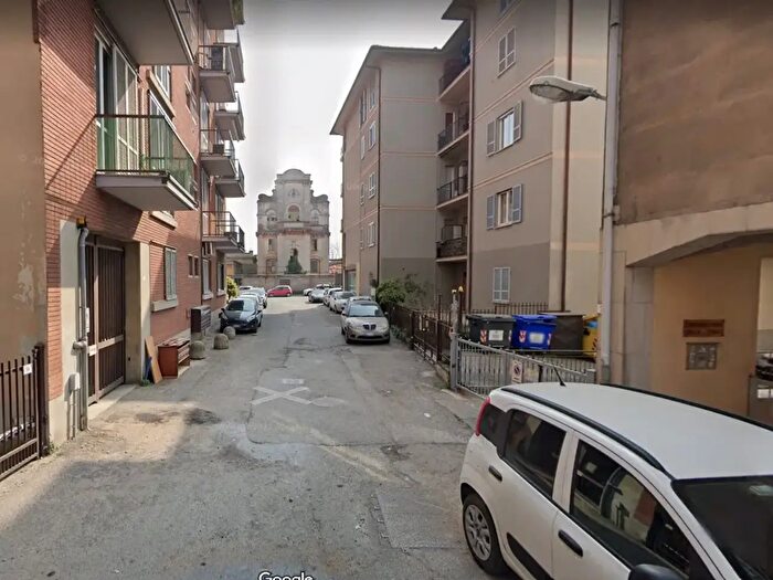 Case in Vendita e in Affitto - 3
