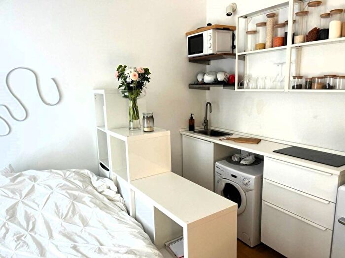 Appartamento monolocale in affitto in Via Brocchi, Città Studi, Milano