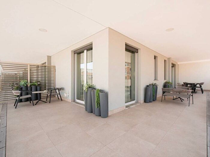 Appartamento bilocale in affitto in Via Flavio Stilicone, Cenisio, Milano