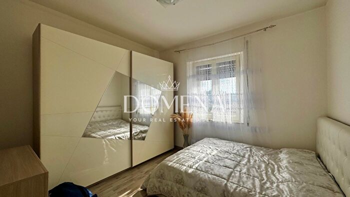 Appartamento con 5 locali in vendita in Siena