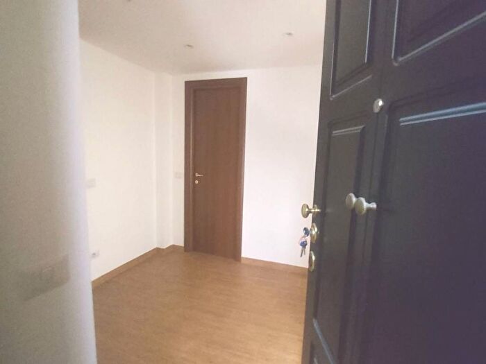 Appartamento bilocale in affitto in Via Ozieri, Plebisciti Susa, Milano