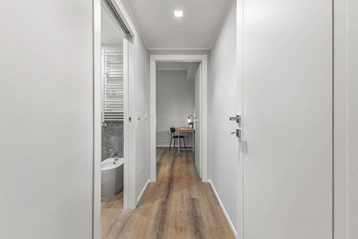 Appartamento bilocale in affitto in Via Monte Bianco Milano, Milano