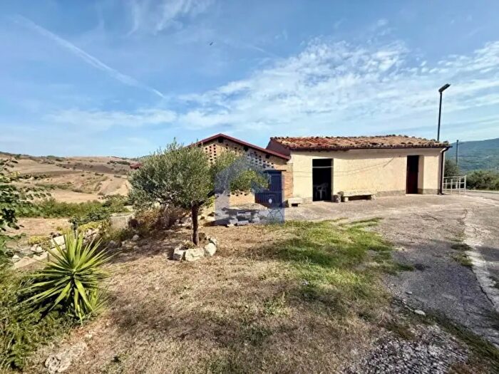 Casa quadrilocale in vendita in Contrada Bufalara, Torricella Peligna