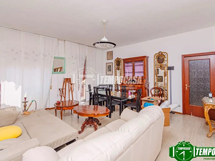 Appartamento quadrilocale in vendita in Via Tommaso Masaccio, Voghera