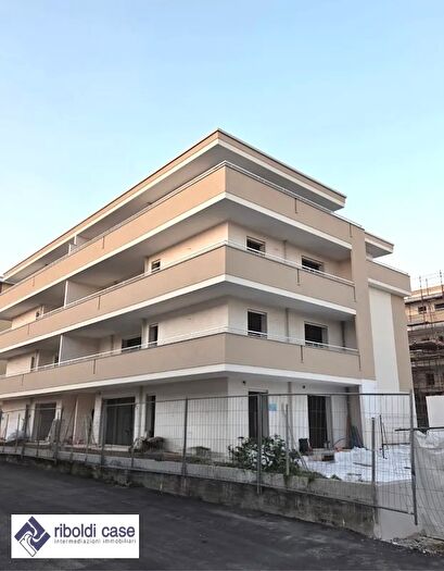 Appartamento trilocale in vendita in Seregno