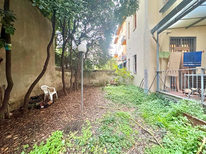 Appartamento con 6 locali in vendita in Via Repetti Snc, Firenze