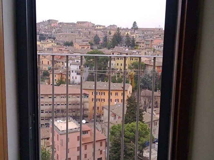 Appartamento bilocale in affitto in Via del Verzaro, Centro Storico, Perugia