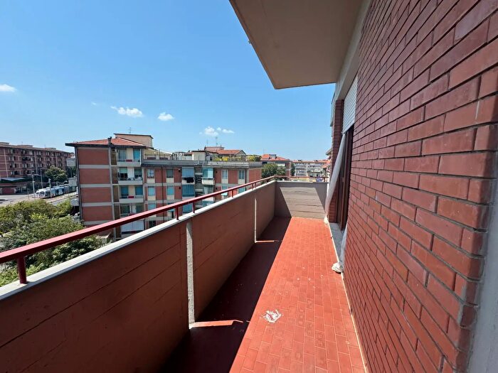 Appartamento quadrilocale in vendita in Via Bonaventura Berlinghieri, Firenze