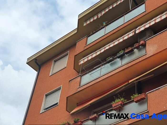 Appartamento trilocale in affitto in Viale Valganna, Biumo Inferiore Superiore, Varese