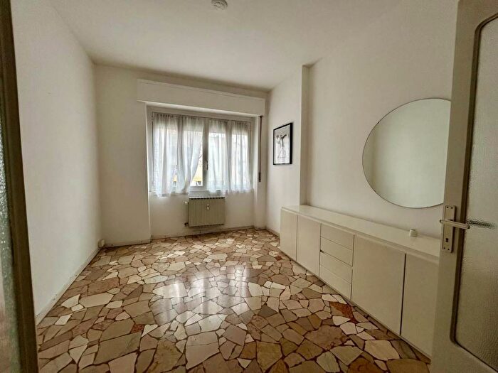 Appartamento bilocale in affitto in Via Tortona, Solari, Milano