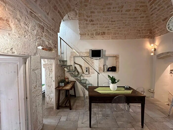 Casa quadrilocale in vendita in Via Guglielmo Marconi, Ostuni