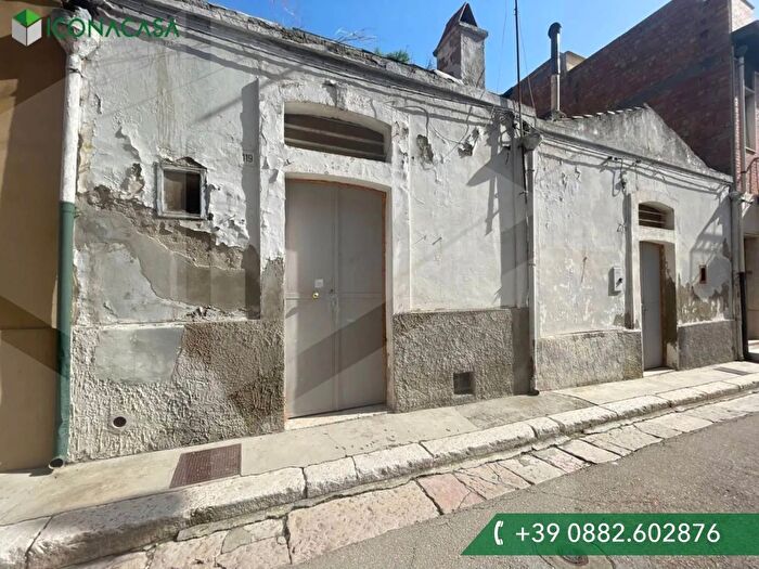 Appartamento bilocale in vendita in Via Volturno, Torremaggiore