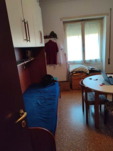 Appartamento trilocale in vendita in Via Calpurnio Fiamma, Roma