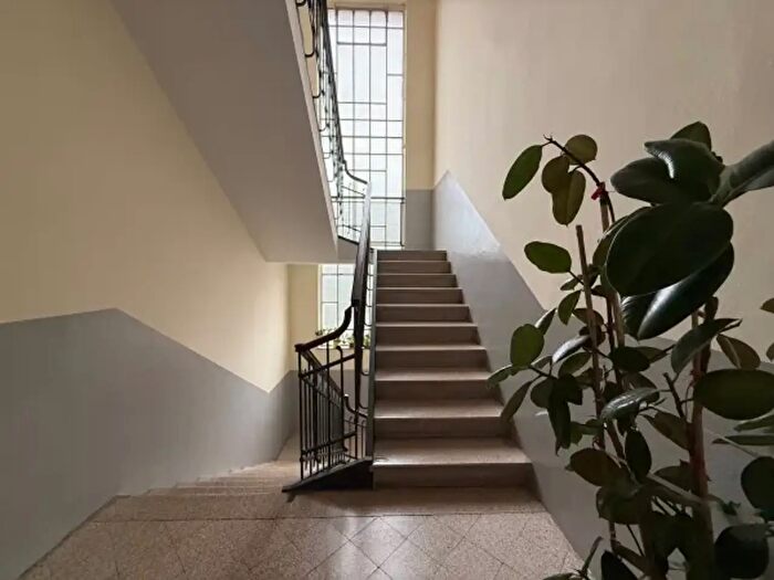 Appartamento trilocale in vendita in Via Isonzo, Voghera