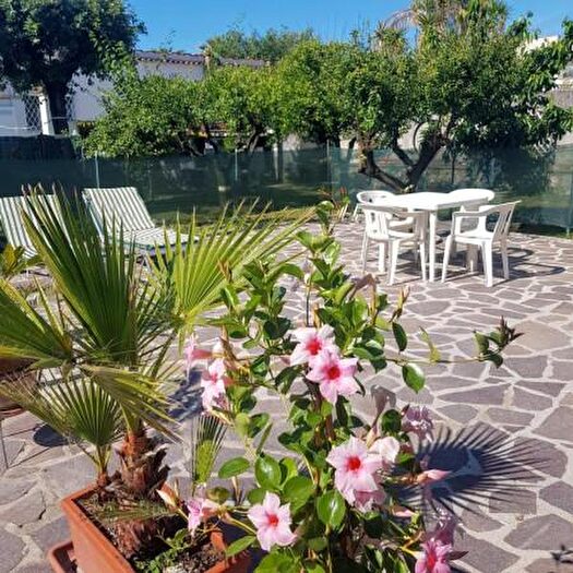 Casa bilocale in affitto in Via Sardegna, Terracina