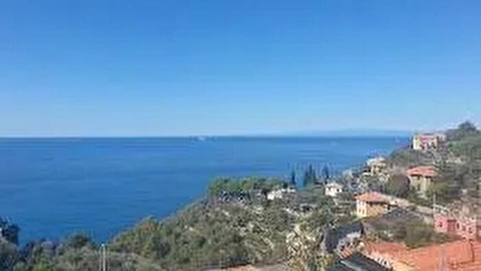 Casa con 10 locali in vendita in Via Roma, Pieve Ligure