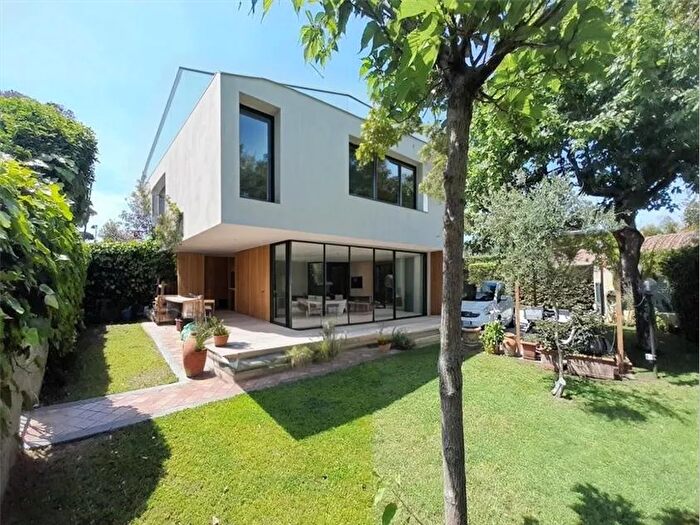 Casa in vendita in Forte Dei Marmi