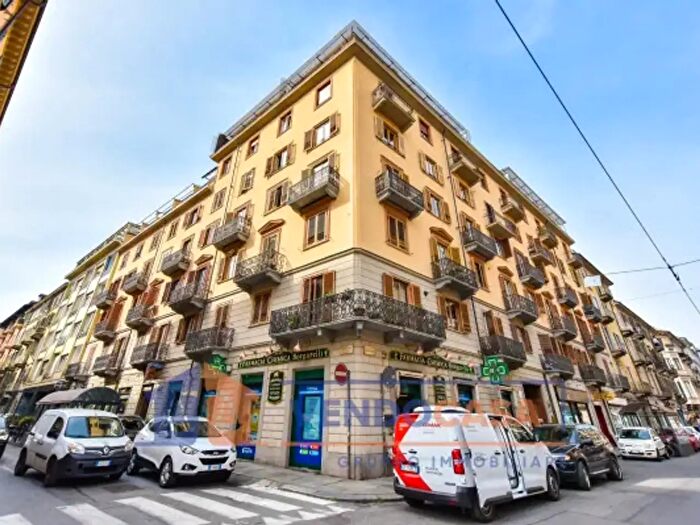 Appartamento trilocale in vendita in Via Madama Cristina, Torino