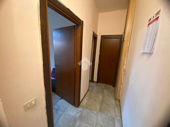 Appartamento trilocale in vendita in Via Cacciatori delle Alpi, Seveso