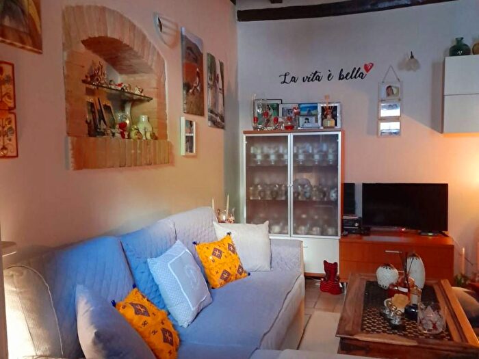 Casa quadrilocale in affitto in Via delle Terme, Centro Storico, Spoleto