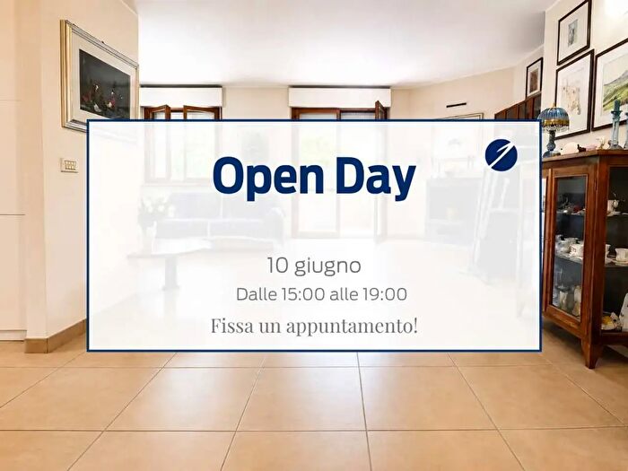 Appartamento quadrilocale in vendita in Via Togliatti, Ancona