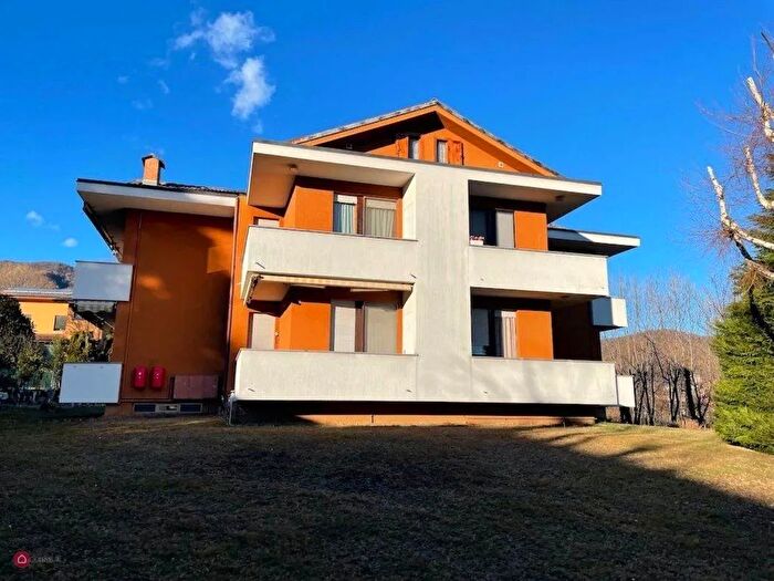 Appartamento bilocale in vendita in Via dei Molè Coazze, Coazze