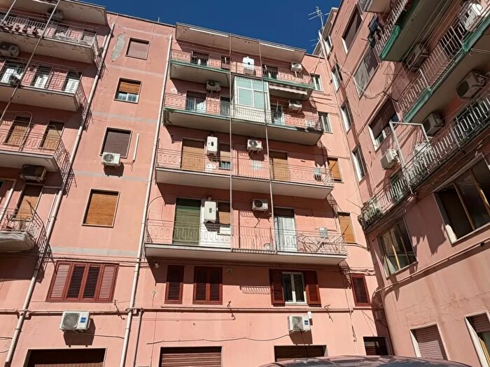Appartamento con 5 locali in vendita in Via Torino, Siracusa