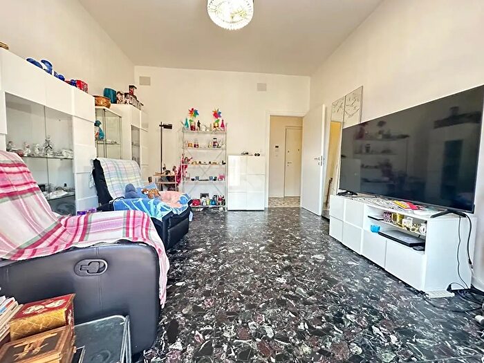 Appartamento quadrilocale in vendita in Via M Ortigara, Verona