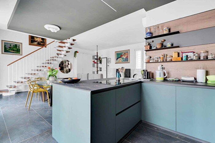 Case in Vendita e in Affitto - 3