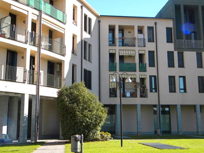 Appartamento bilocale in affitto in Via Magenta, Sant'Edoardo, Busto Arsizio