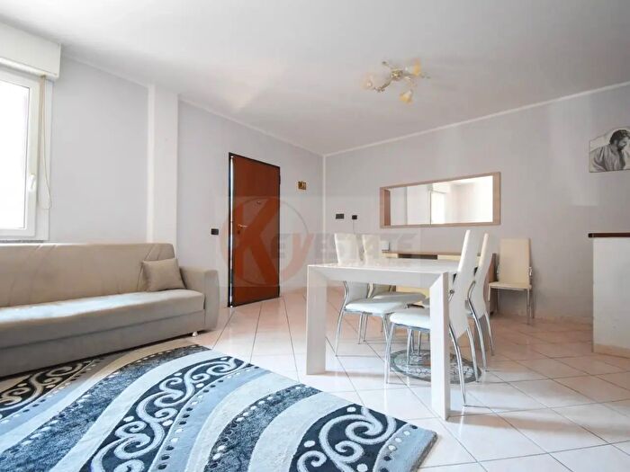 Appartamento quadrilocale in vendita in Via Indipendenza, Porto Torres