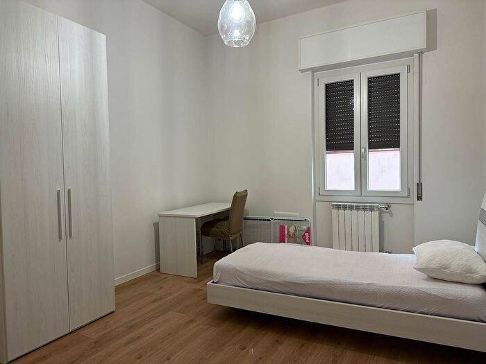 Appartamento quadrilocale in affitto in Via Guglielmo Marconi, Crocifissa di Rosa, Brescia