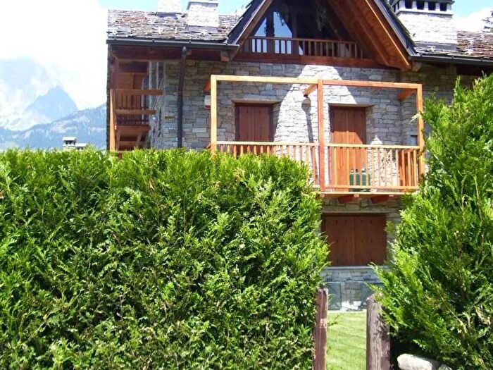 Appartamento quadrilocale in affitto in Via De La Chapelle, Pallusieux, Prèsaintdidier