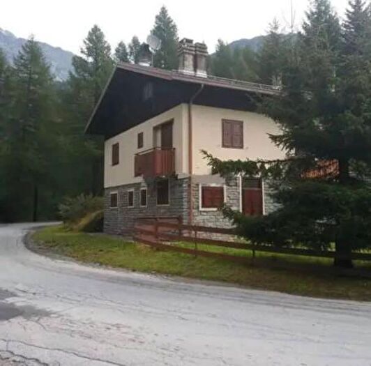 Casa quadrilocale in vendita in Localita San Giuseppe, Castiglione Del Lago