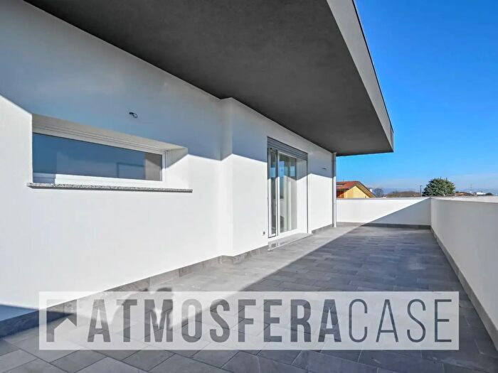 Appartamento quadrilocale in vendita in Via Giovanni Boccaccio, Urgnano