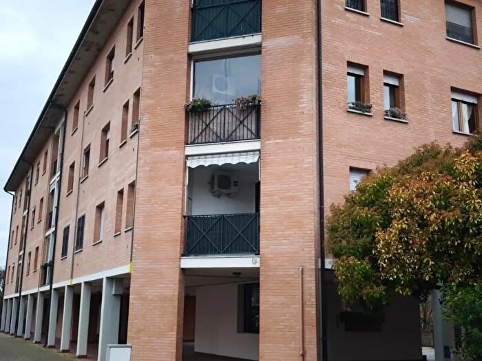 Appartamento trilocale in affitto in Bologna