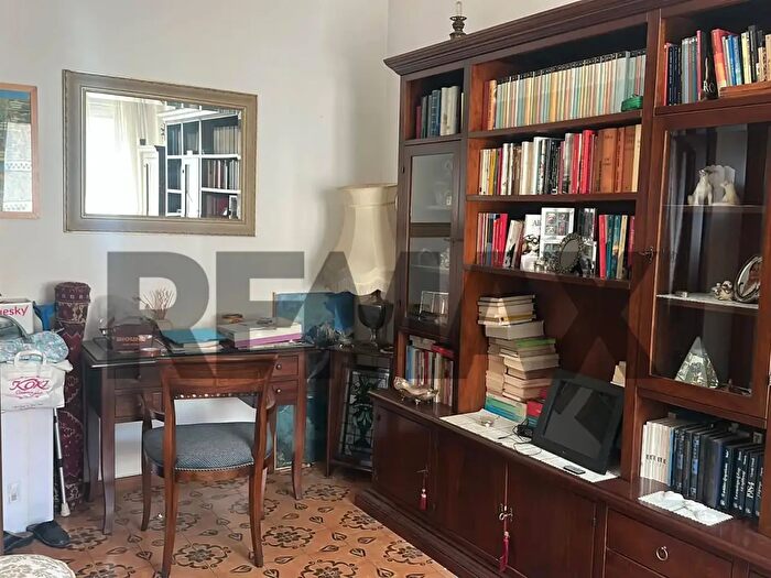 Appartamento trilocale in vendita in Via Libia, Busto Arsizio