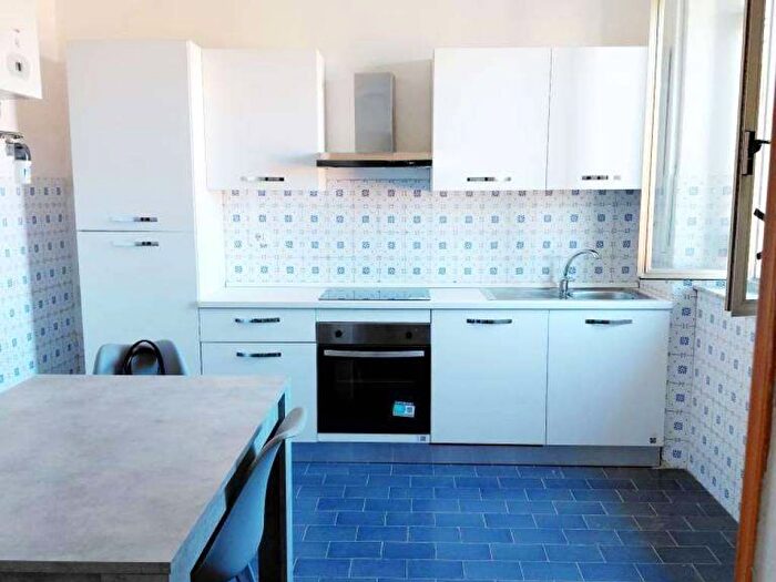 Appartamento trilocale in affitto in Accademia Terrazza Mascagni, Livorno