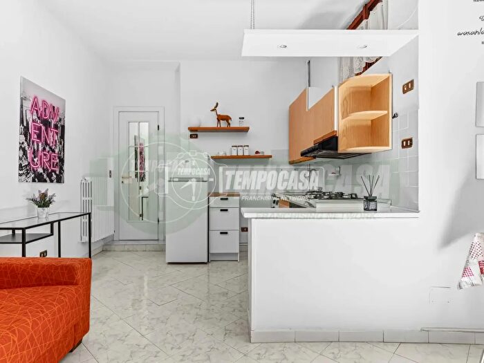 Appartamento monolocale in vendita in Corso di Porta Ticinese, Milano