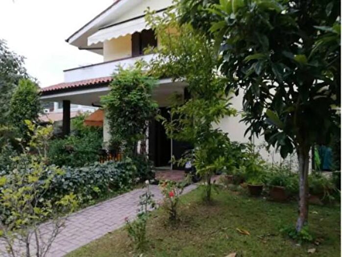 Casa monolocale in vendita in Via dellUva, Garda