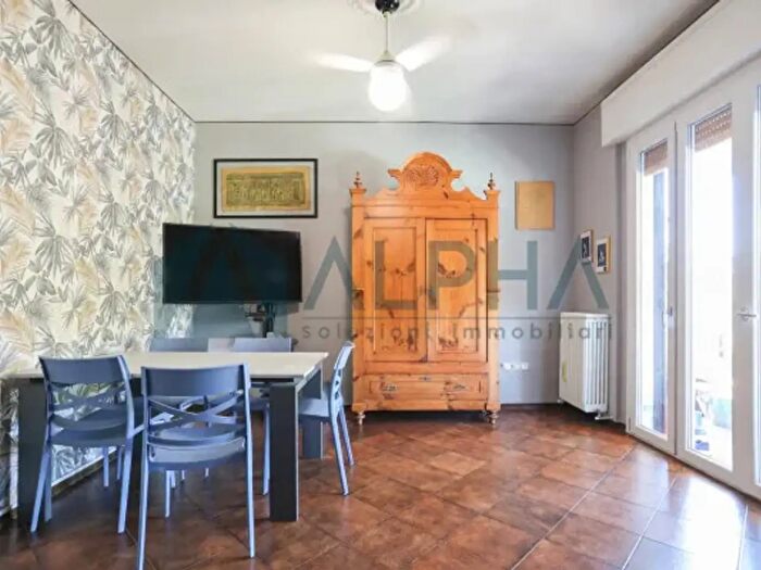 Appartamento quadrilocale in vendita in Via Francesco La Greca, Forli'