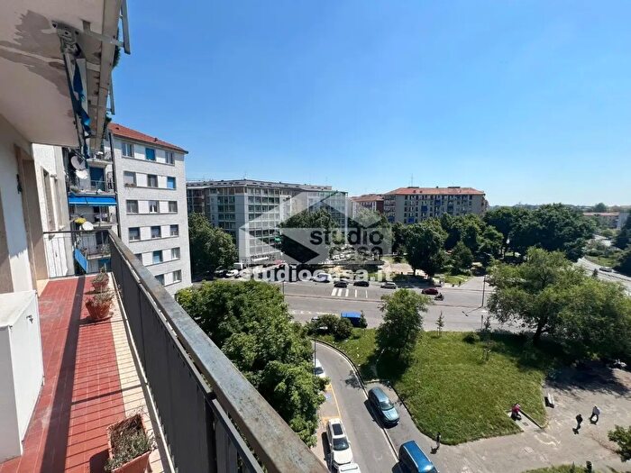 Appartamento trilocale in vendita in Piazzale Giovanni dalle Bande Nere, Milano