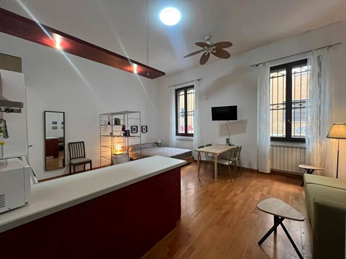 Appartamento monolocale in affitto in Via Bessarione, Corvetto, Milano