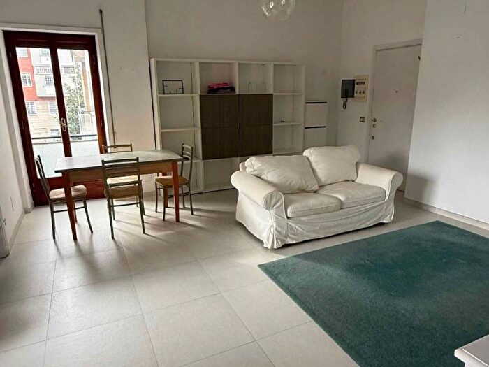 Appartamento bilocale in affitto in Via Bonaldo Stringher, Vigna Clara Vigna Stelluti, Roma