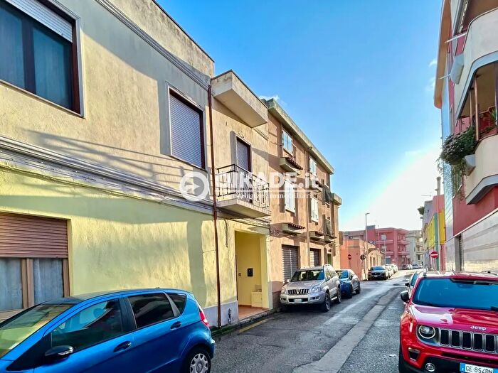 Casa quadrilocale in vendita in Via Filzi, Quartu SantElena